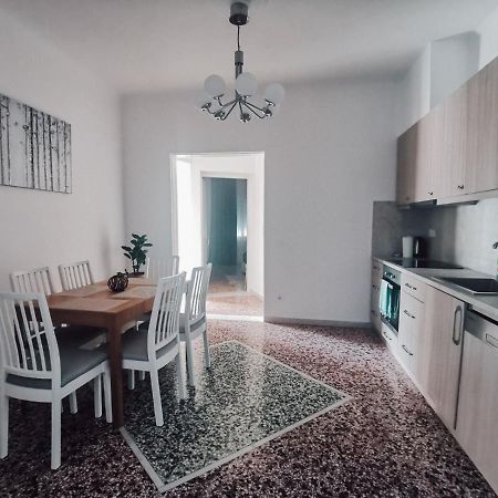 Rodies Apartment Chalkida Luaran gambar