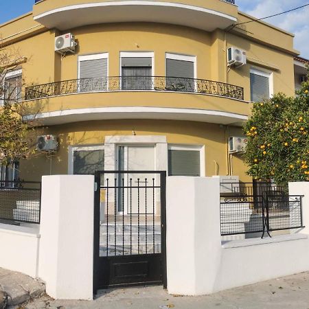 Rodies Apartment Chalkida Luaran gambar
