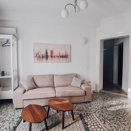 Rodies Apartment Chalkida Luaran gambar