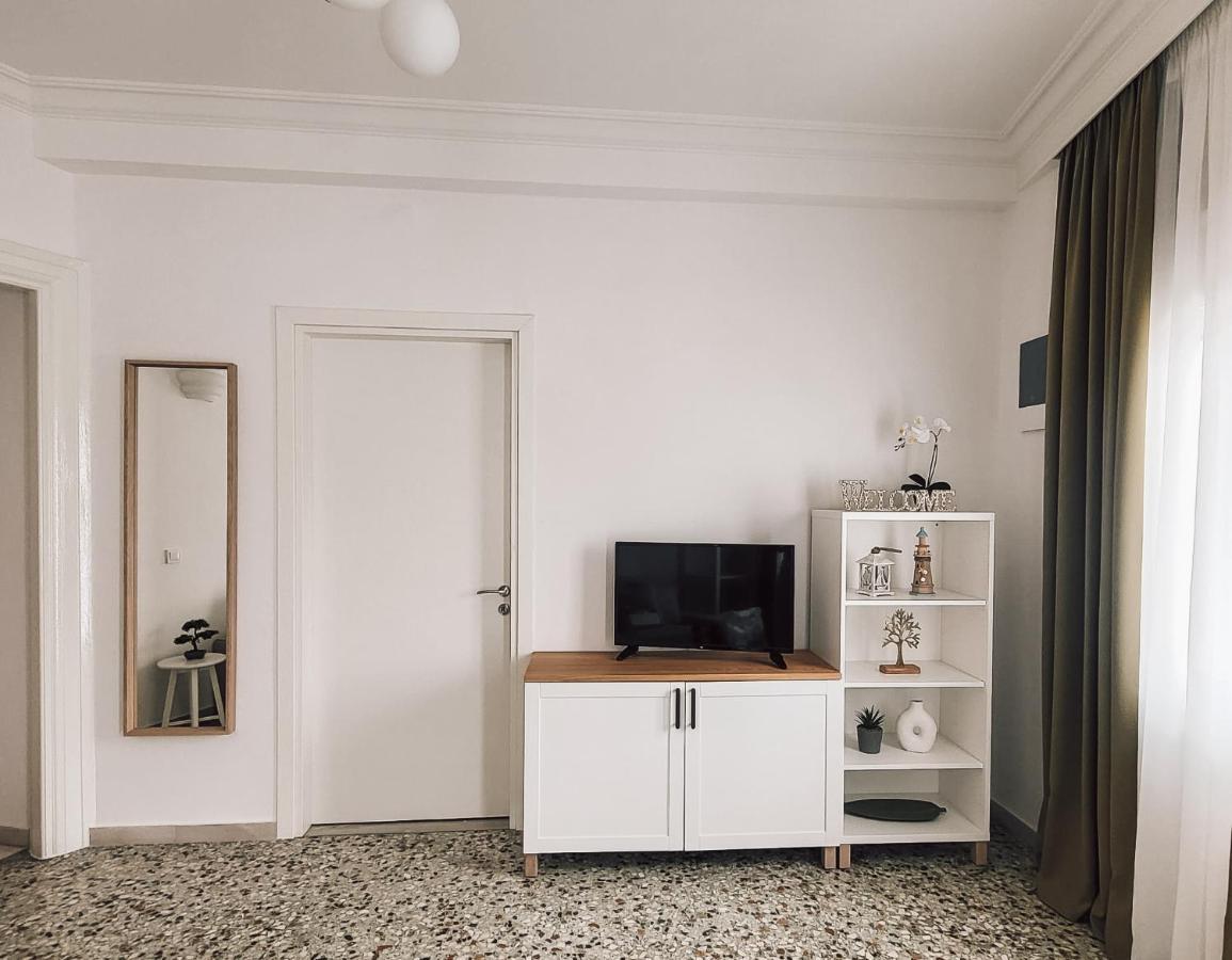 Rodies Apartment Chalkida Luaran gambar